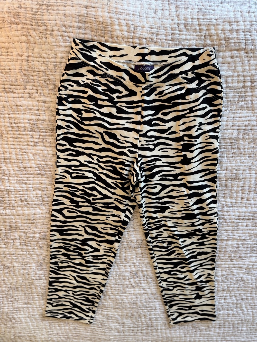 ROAMAN’S Zebra Pants - Picture 3 of 8